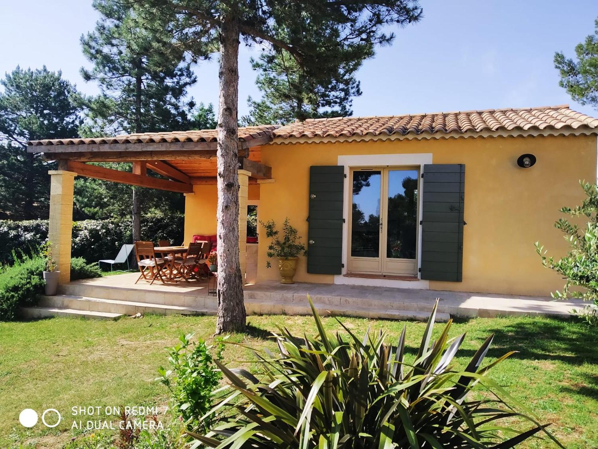 Adorable guest house avec grande cuisine d'été Saint-Siffret Exterior foto